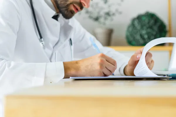 Dossier médical et défense-recours